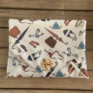Cute Tory Burch pouch